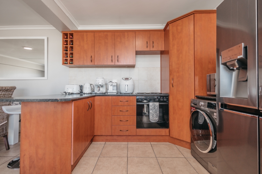 3 Bedroom Property for Sale in Avalon Estate Western Cape